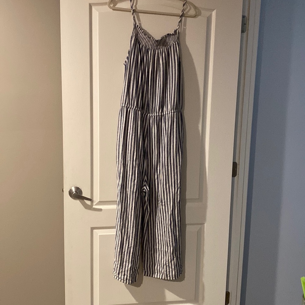 Old Navy full length romper! Worn once!